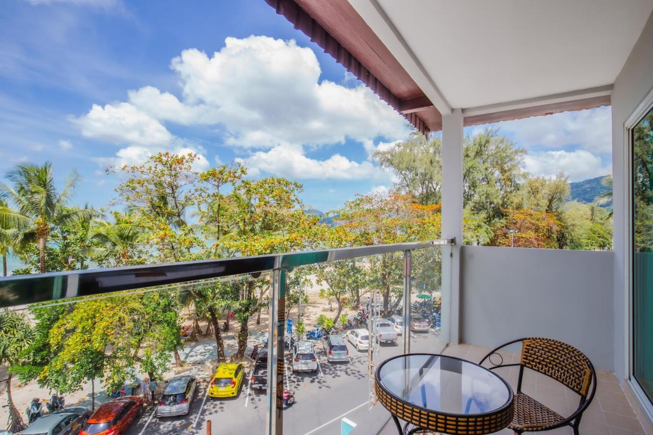 Time Out Hotel Patong Екстер'єр фото