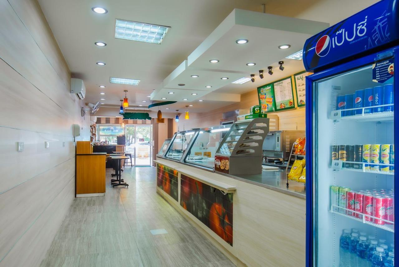 Time Out Hotel Patong Екстер'єр фото